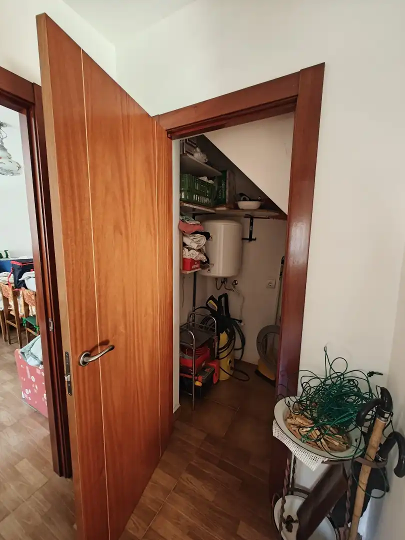 Casa adosada en venta en Calle Merchán, 11, Peleagonzalo Casa adosada en venta en Peleagonzalo con Amueblado, Horno y Lavadora