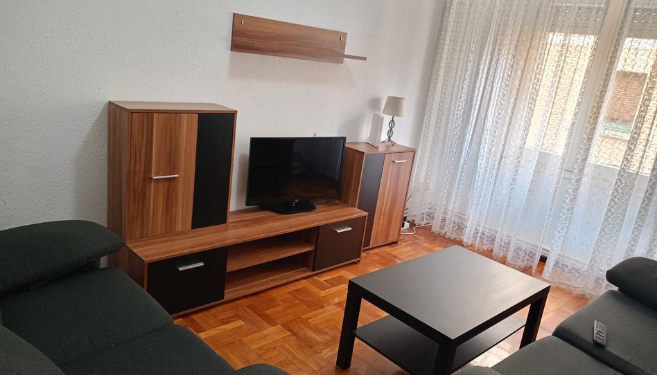 Flat for rent in Calle Río Araxes, 10, Milagrosa, Pamplona / Iruña - image 1 Photo 1 of Flat for rent in Calle Río Araxes, 10, Milagrosa, Pamplona / Iruña