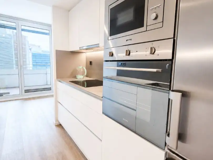 Kitchen of Flat for sale in  Barcelona Capital  with Air Conditioner, Terrace and Swimming Pool