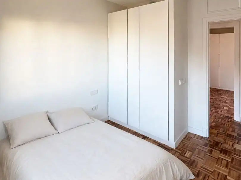 Flat for rent in Calle de Francos Rodríguez, 49, Bellas Vistas Bedroom of Flat for rent in Madrid with Air Conditioner, Heating and Parquet flooring