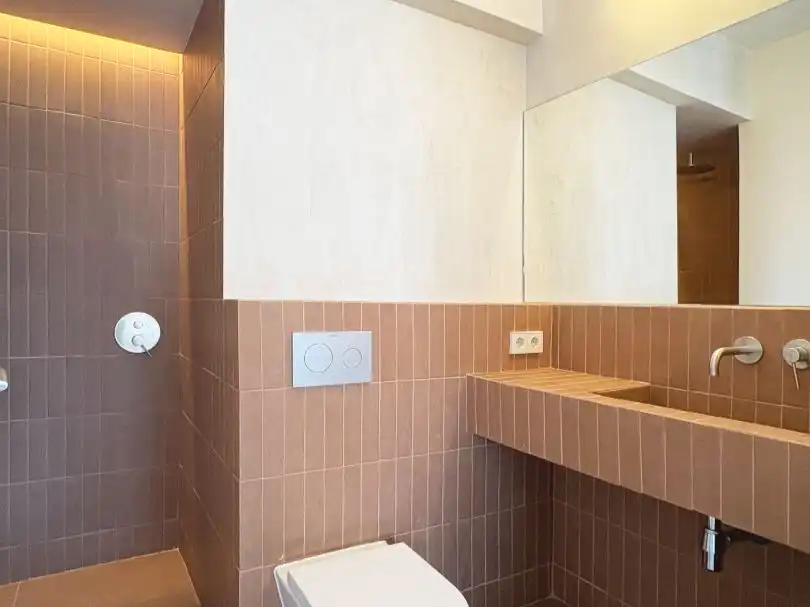 Flat for rent in Calle de Francos Rodríguez, 49, Bellas Vistas Bathroom of Flat for rent in Madrid with Air Conditioner, Heating and Parquet flooring