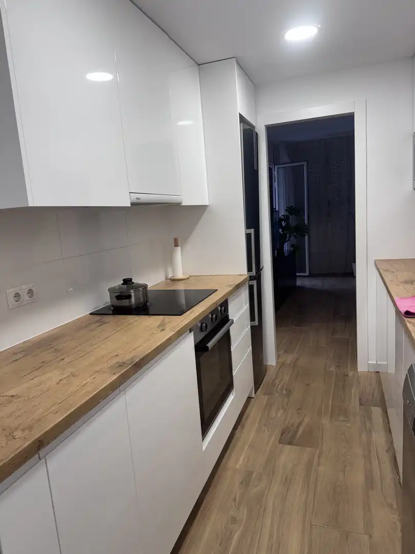 Habitació a Carrer de l'Abat Escarré, 12, Concòrdia