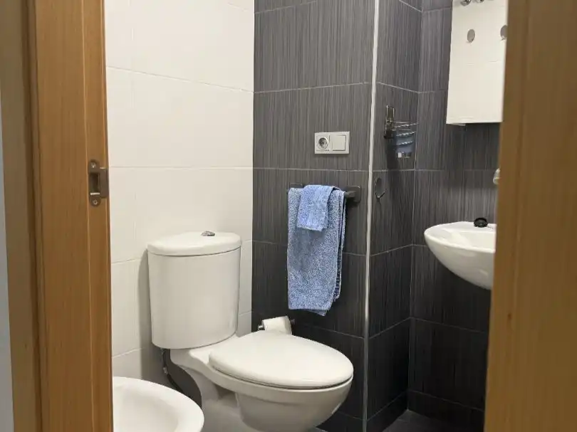 Flat for sale in Calle Pablo Neruda, 14, Monforte del Cid Bathroom of Flat for sale in Monforte del Cid with Air Conditioner, Terrace and Balcony