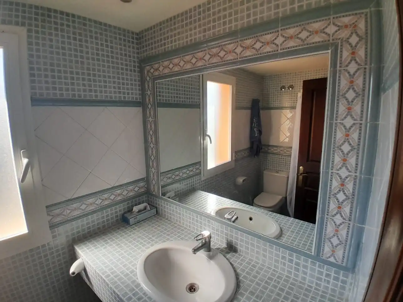 Bathroom of Flat for sale in Santa Eulària des Riu  with Air Conditioner and Terrace