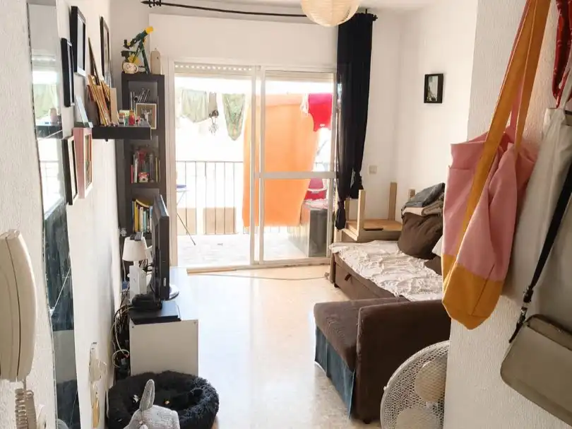 Sala d'estar de Pis en venda en Algeciras amb Terrassa