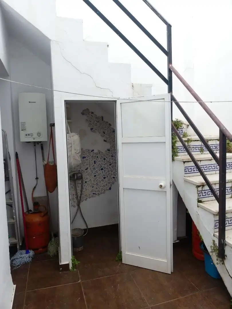 Einfamilien-Reihenhaus zum Verkauf in Calle Río Guadiana, 21, Puerto Deportivo Badezimmer von Einfamilien-Reihenhaus zum Verkauf in Chipiona mit Terrasse und Abstellraum