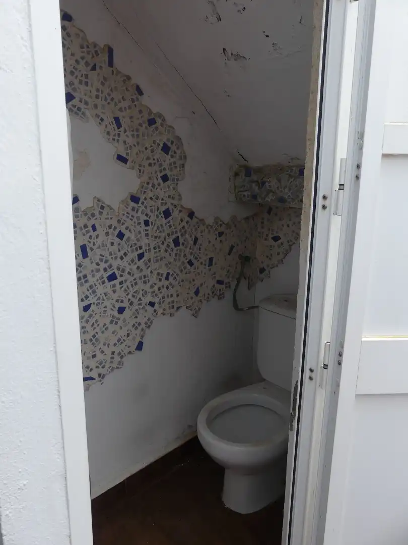 Einfamilien-Reihenhaus zum Verkauf in Calle Río Guadiana, 21, Puerto Deportivo Badezimmer von Einfamilien-Reihenhaus zum Verkauf in Chipiona mit Terrasse und Abstellraum