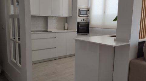 Foto 2 de Piso en venta en Paseo de las Delicias, 3, El Retiro - La Vid, Jerez de la Frontera