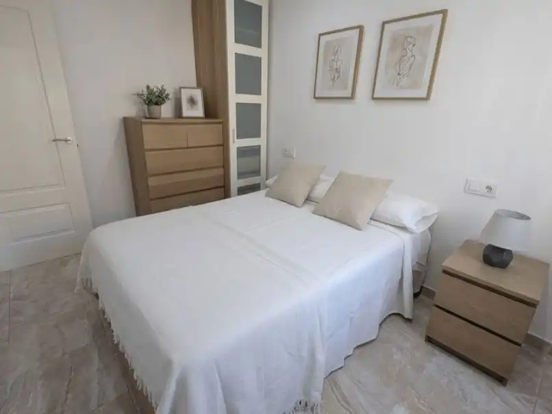 Bedroom of Apartments for rent in Córdoba  with Air Conditioner and Furnished
