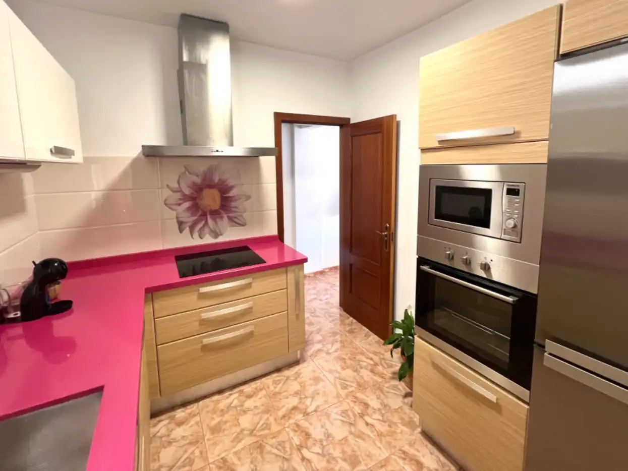 Flat for sale in Calle Murillo, 30, Vecindario - El Doctoral - Cruce de Sardina Kitchen of Flat for sale in Santa Lucía de Tirajana with Furnished and Balcony