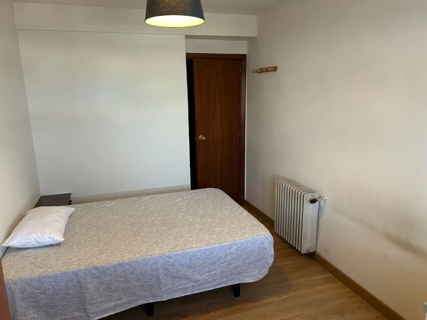 Bedroom of Flat for share in Madrid  with Heating, Terrace and Furnished