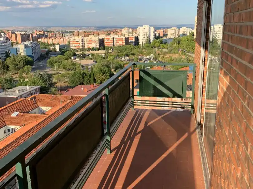 Balcony of Flat for share in Madrid  with Heating, Terrace and Furnished