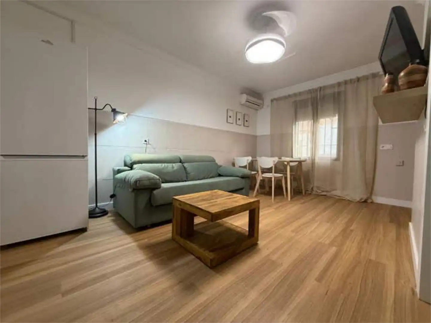 Flat for rent in Castro del Río Living room of Flat for rent in Castro del Río with Storage room and Furnished