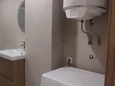 Bathroom of Study for rent in Talavera de la Reina  with Air Conditioner, Heating and Furnished