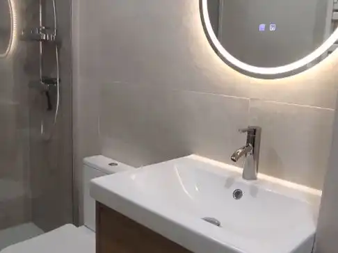 Bathroom of Study for rent in Talavera de la Reina  with Air Conditioner, Heating and Furnished