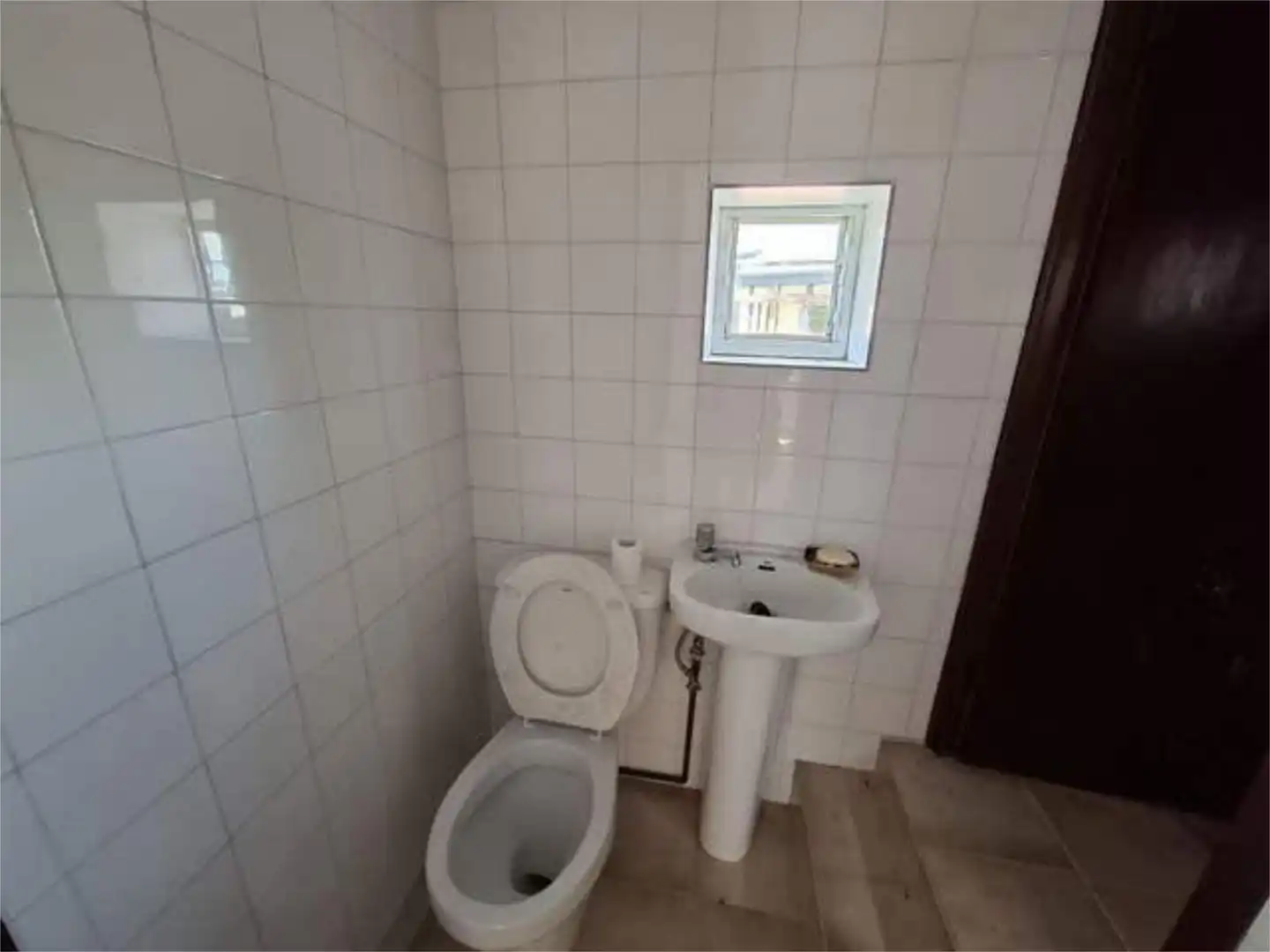 Houses for sale in Avión Bathroom of Houses for sale in Avión with Terrace and Storage room