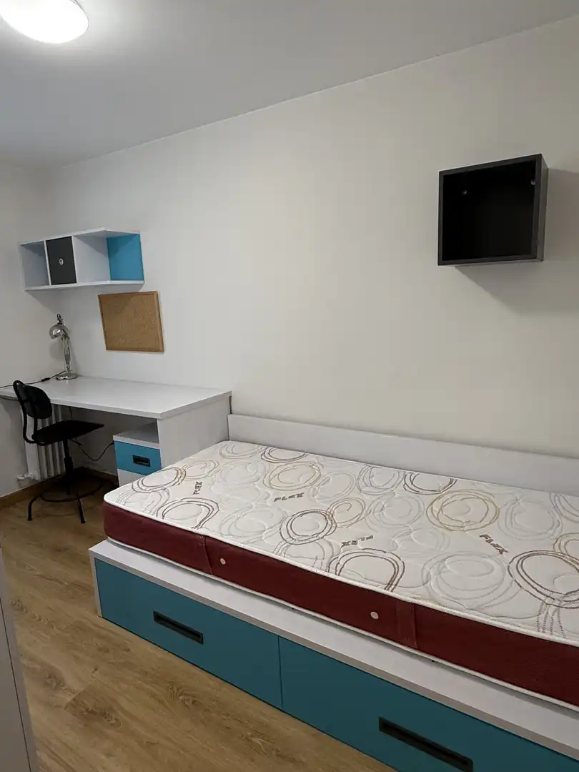 Flat for rent in Carrer Sant Joan Baptista de La Salle, 12, Centre Bedroom of Flat for rent in Tortosa with Air Conditioner, Heating and Parquet flooring