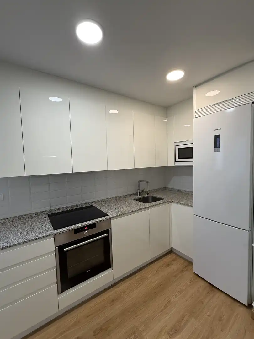 Flat for rent in Carrer Sant Joan Baptista de La Salle, 12, Centre Kitchen of Flat for rent in Tortosa with Air Conditioner, Heating and Parquet flooring