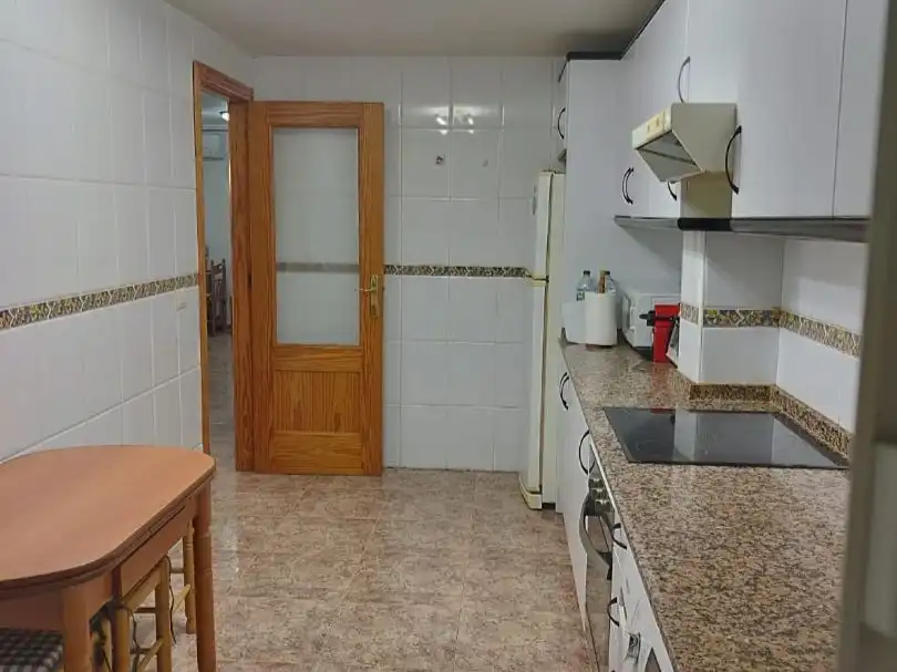 Wohnung zur Miete in Calle Puerta de Hierro, 12, Santiago de la Ribera Küche von Wohnung zur Miete in San Javier mit Klimaanlage, Heizung und Terrasse