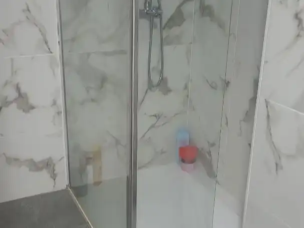 Room in Carrer Pintor Joan de Joanes, 5, Plaza Elíptica - República Argentina Bathroom of Apartments for share in Gandia