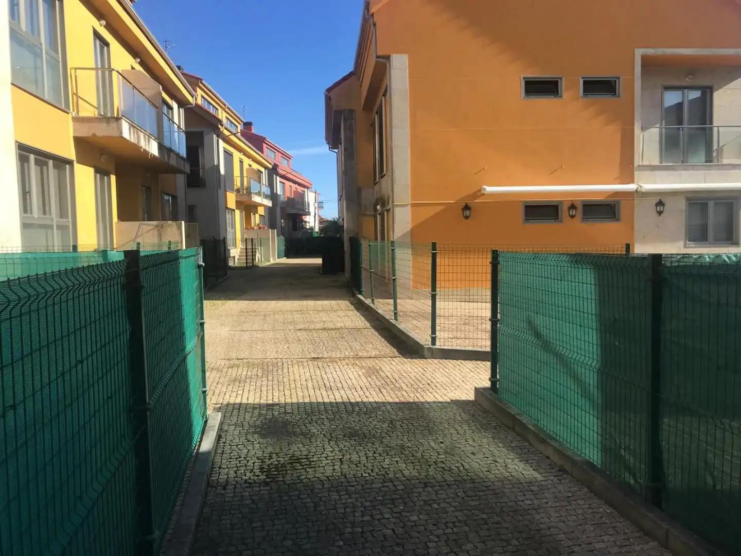 Pis en venda a Camiño Brañal, 6, Palmeira Aparcament de Pis en venda en Ribeira amb Terrassa, Traster i Piscina