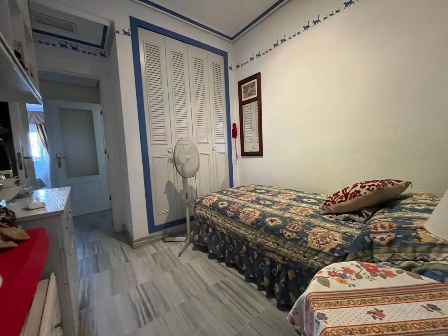 Attic for rent in Calle Fernández de Ribera, 44, Ciudad Jardín Bedroom of Attic for rent in Sevilla with Heating, Terrace and Furnished
