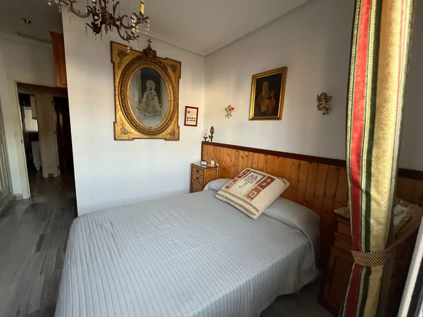 Attic for rent in Calle Fernández de Ribera, 44, Ciudad Jardín Bedroom of Attic for rent in Sevilla with Heating, Terrace and Furnished
