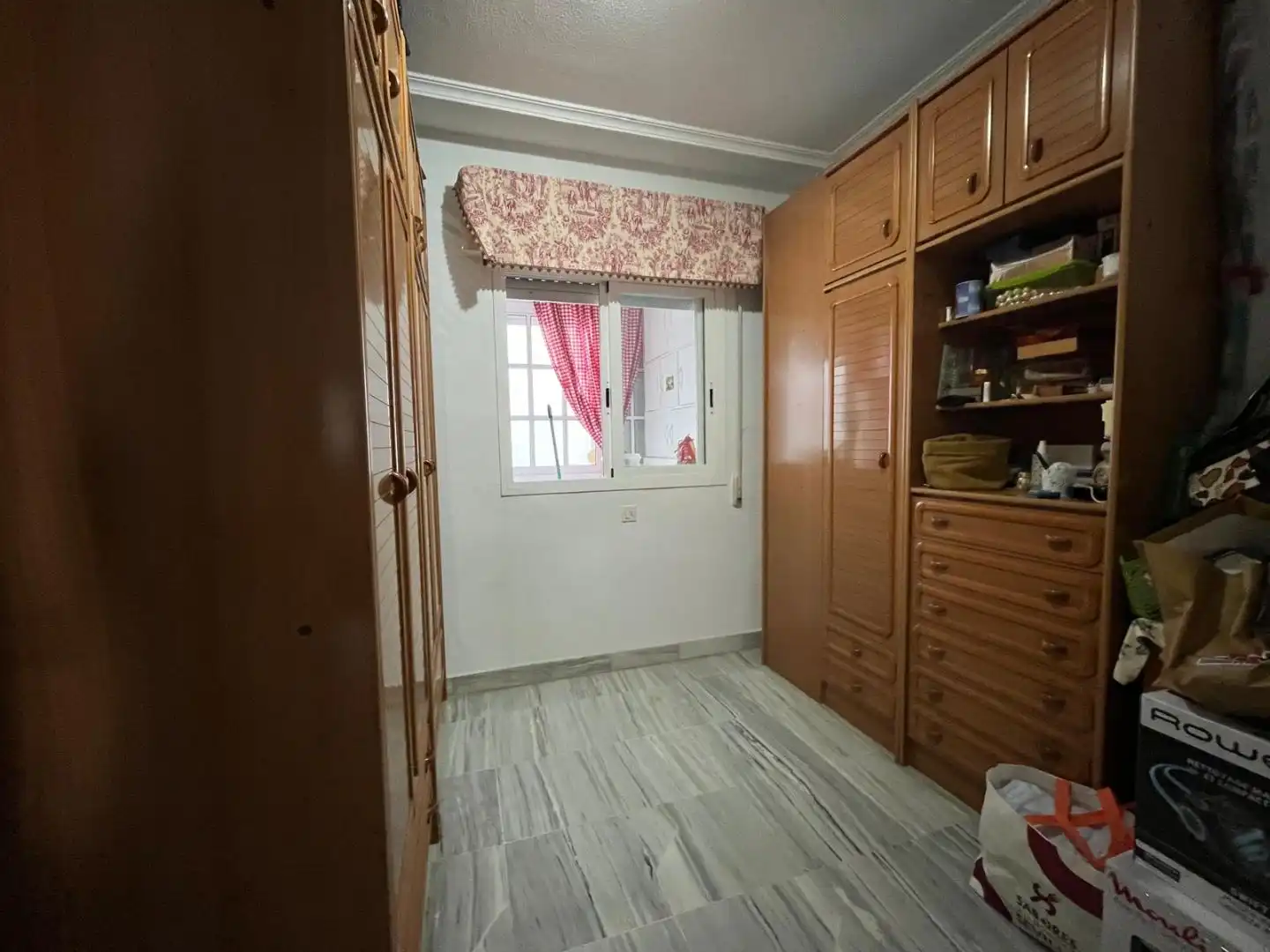 Attic for rent in Calle Fernández de Ribera, 44, Ciudad Jardín Bedroom of Attic for rent in Sevilla with Heating, Terrace and Furnished