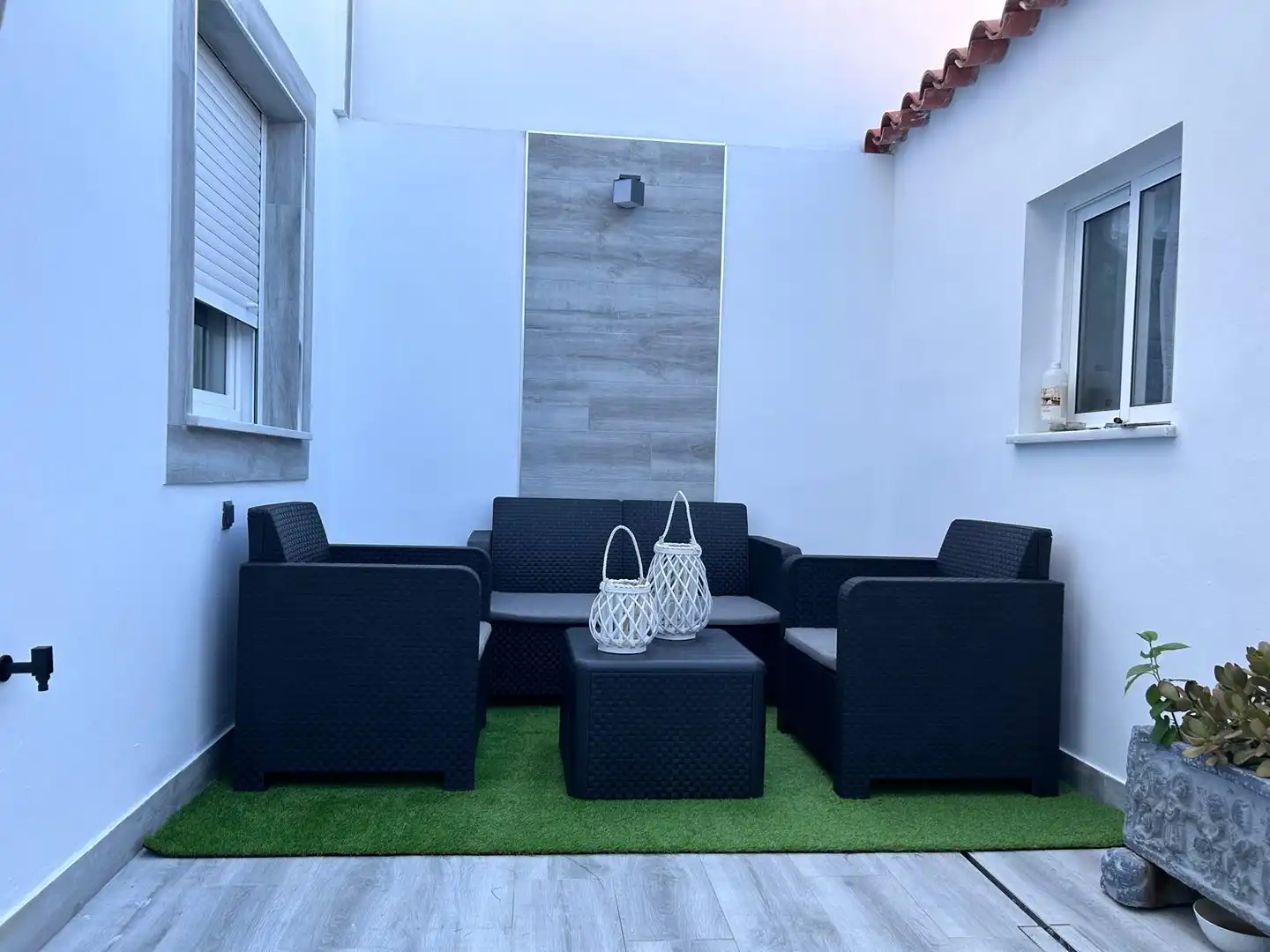 Terrassa de Casa adosada en venda en Lebrija amb Aire condicionat, Jardí privat i Terrassa