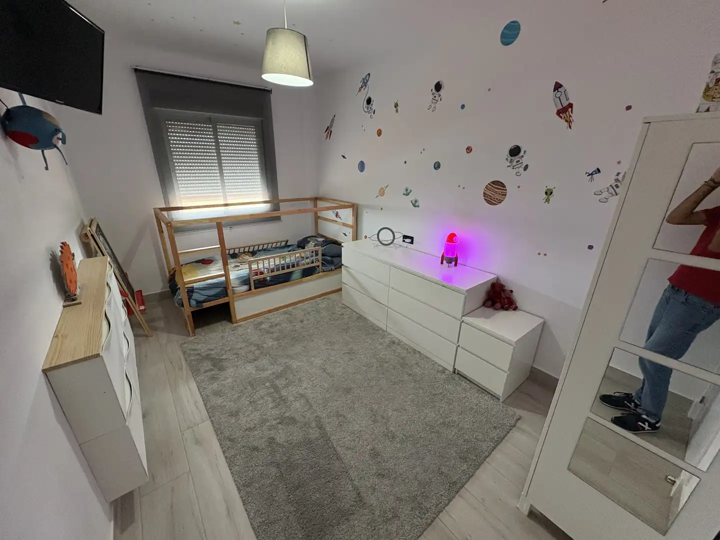Dormitori de Casa adosada en venda en Lebrija amb Aire condicionat, Jardí privat i Terrassa