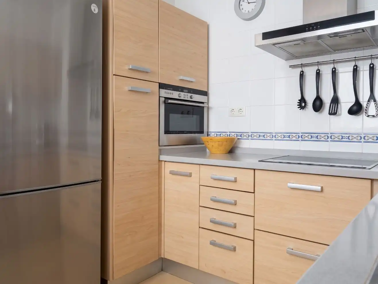 Piso de alquiler en Calle San Blas, 5, Feria Cocina de Piso de alquiler en Sevilla con Aire acondicionado, Calefacción y Parquet