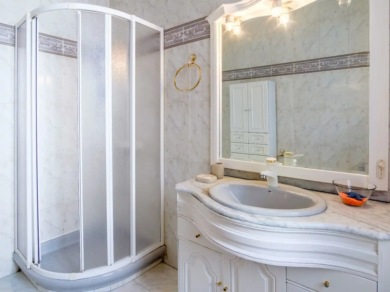Badezimmer von Wohnung zur Miete in  Madrid Capital mit Balkon