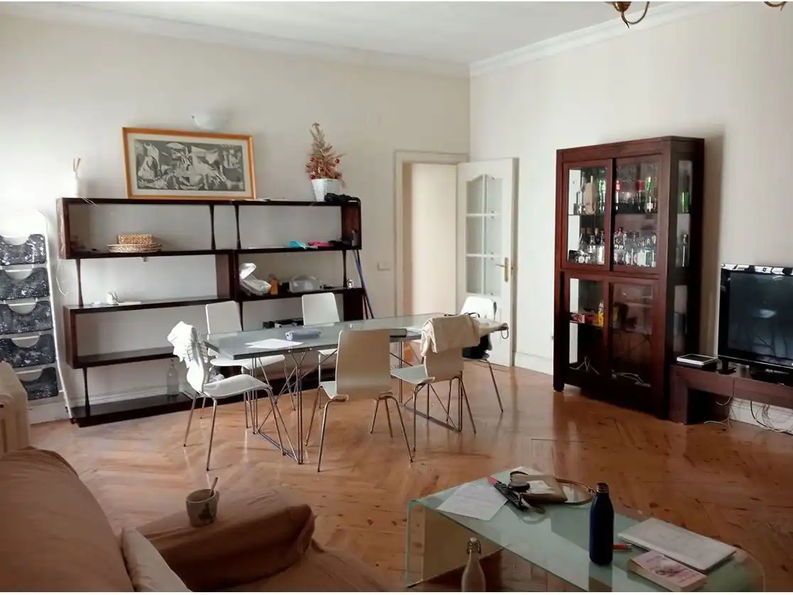 Esszimmer von Wohnung zur Miete in  Madrid Capital mit Balkon