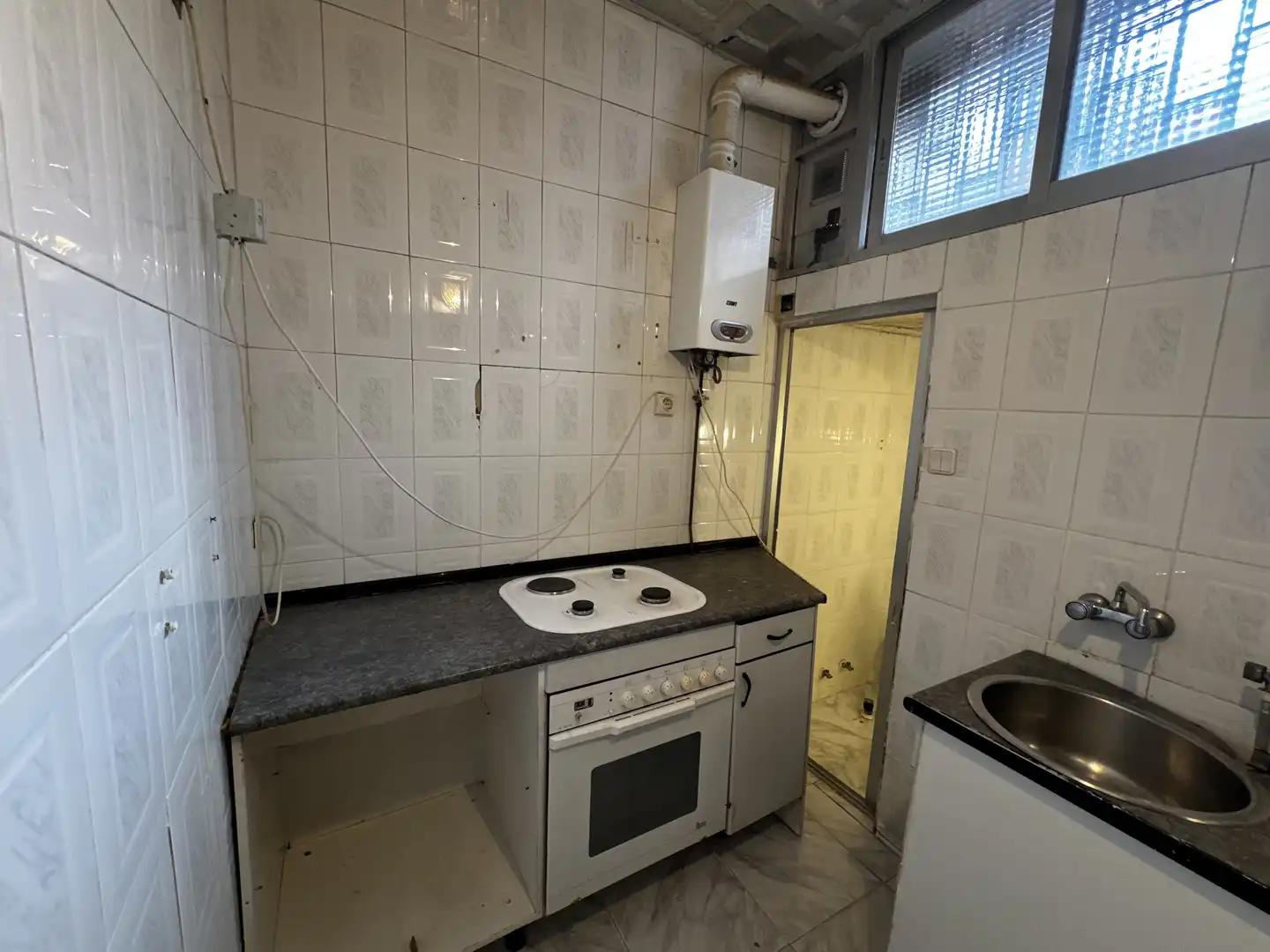 Flat for sale in Calle de la Serena, 16, Entrevías Kitchen of Flat for sale in Madrid Capital