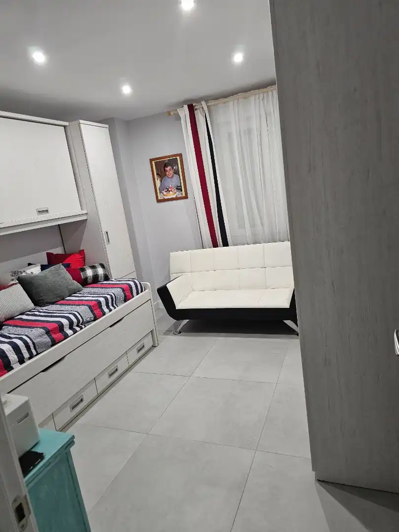 Habitación de Piso en venta en Badajoz Capital con Aire acondicionado y Balcón