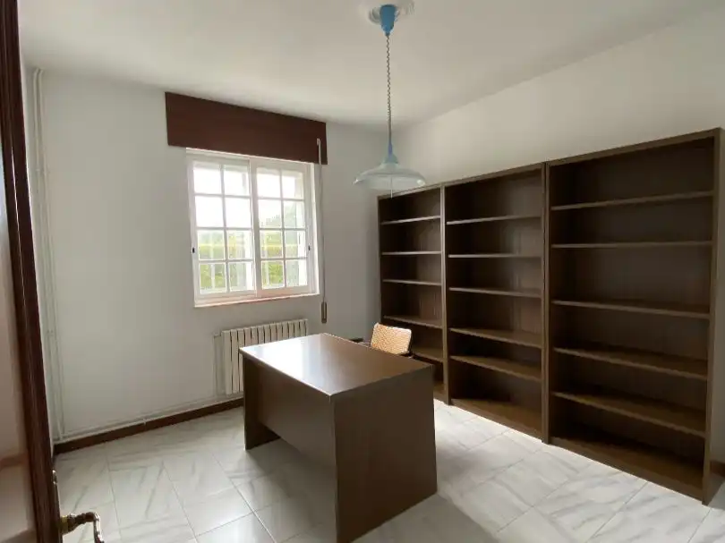 Casa o chalet en venta en Lugo con Calefacción, Jardín privado y Amueblado