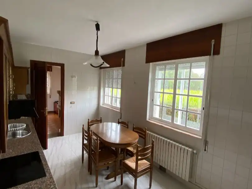 Comedor de Casa o chalet en venta en Lugo con Calefacción, Jardín privado y Amueblado