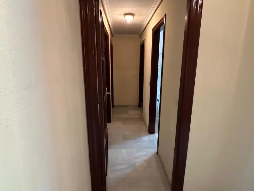 Flat for rent in Sevilla  with Air Conditioner, Heating and Furnished