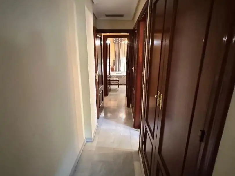Flat for rent in Sevilla  with Air Conditioner, Heating and Furnished