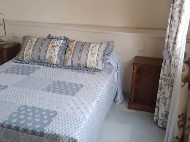 Bedroom of Flat for rent in Sevilla  with Air Conditioner, Heating and Furnished