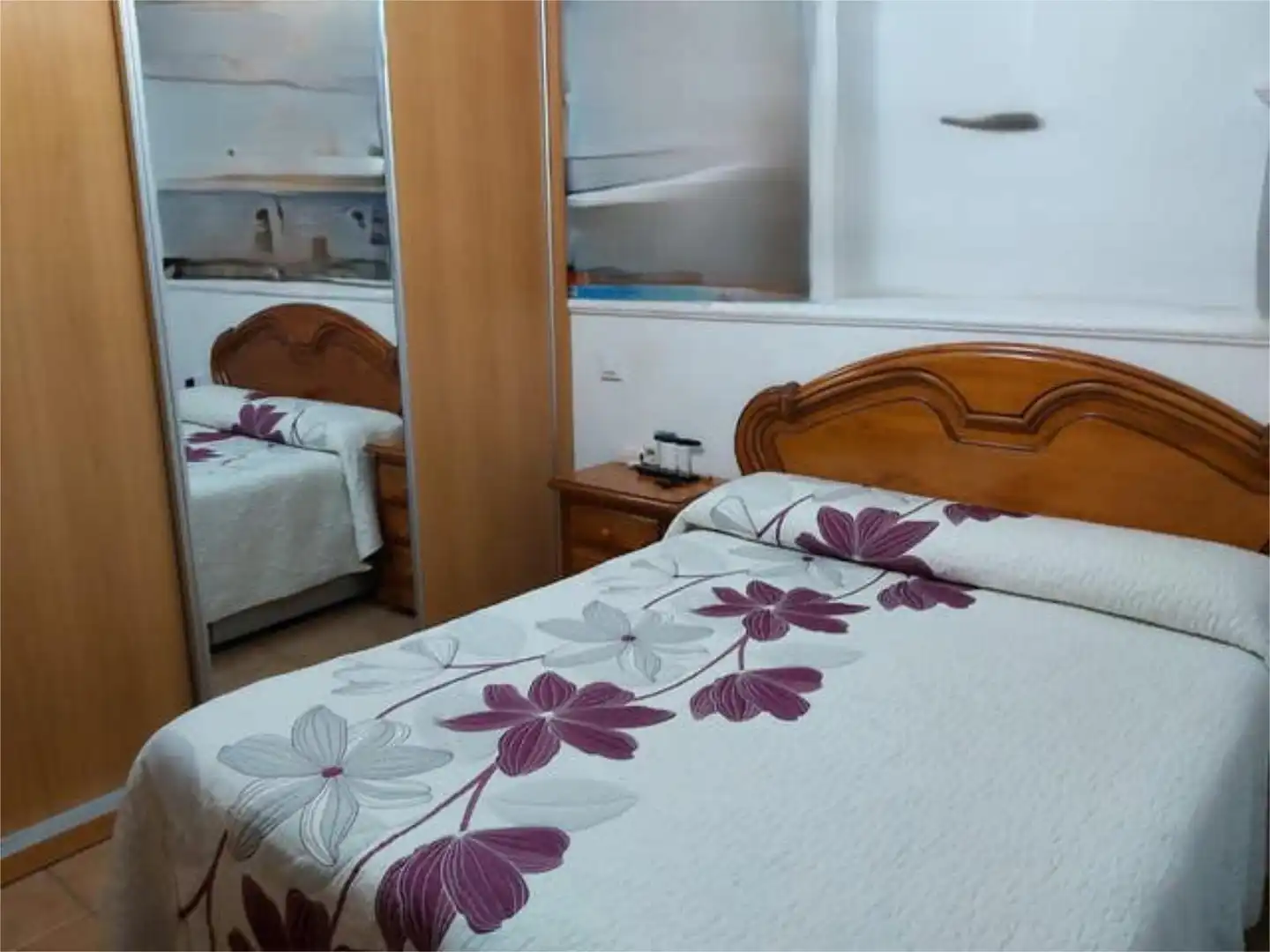 Piso en venta en San Pedro - Gabriel Miró - María Guerrero Habitación de Piso en venta en La Línea de la Concepción
