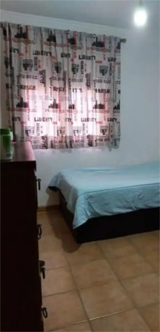 Piso en venta en San Pedro - Gabriel Miró - María Guerrero Habitación de Piso en venta en La Línea de la Concepción