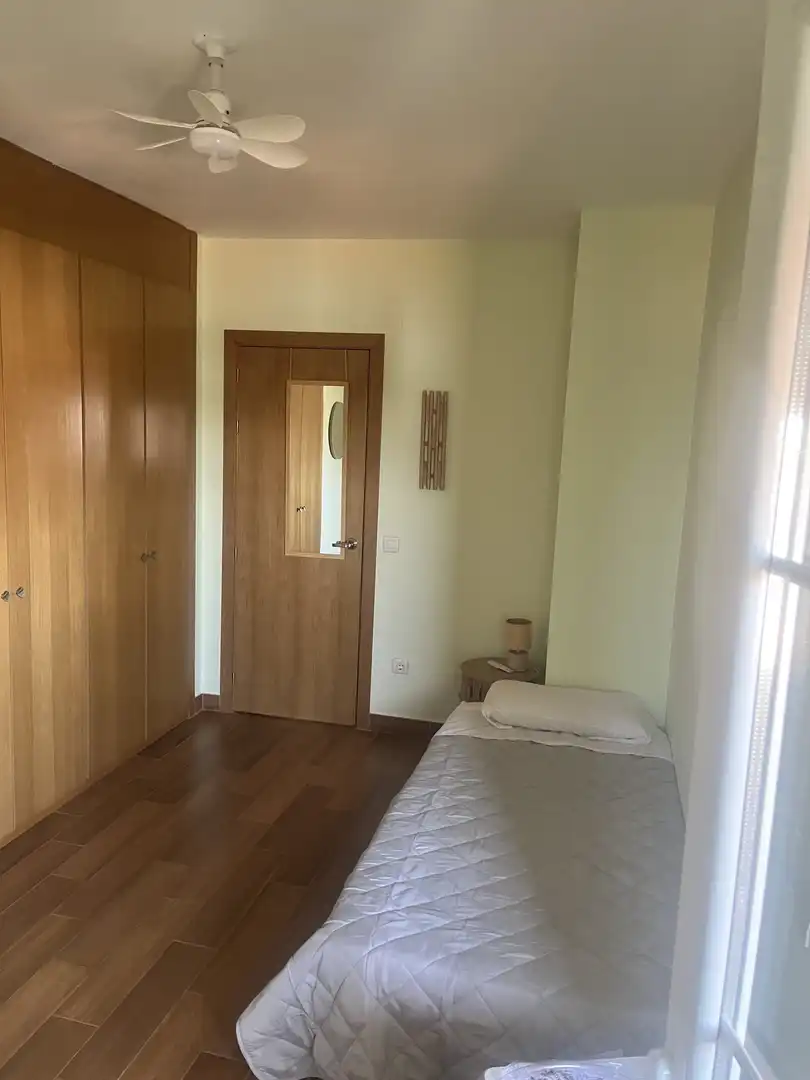 Habitación de Piso para compartir en Lominchar con Aire acondicionado, Calefacción y Terraza