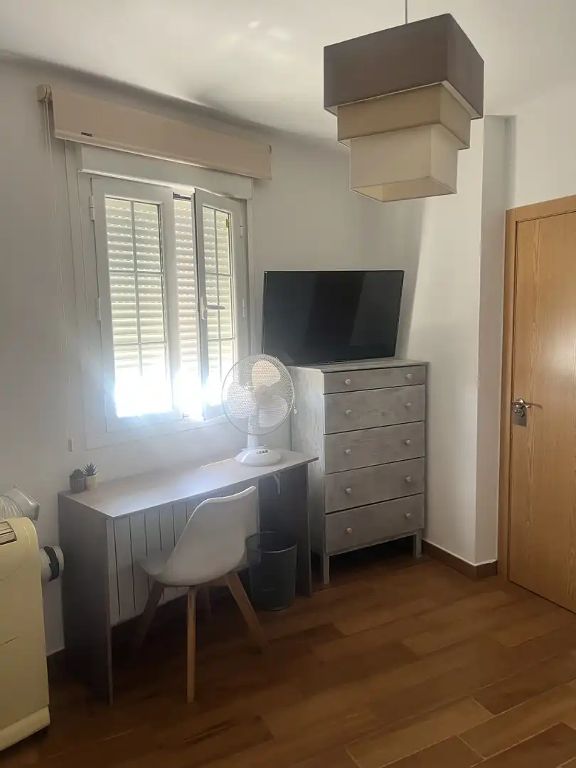 Habitación de Piso para compartir en Lominchar con Aire acondicionado, Calefacción y Terraza