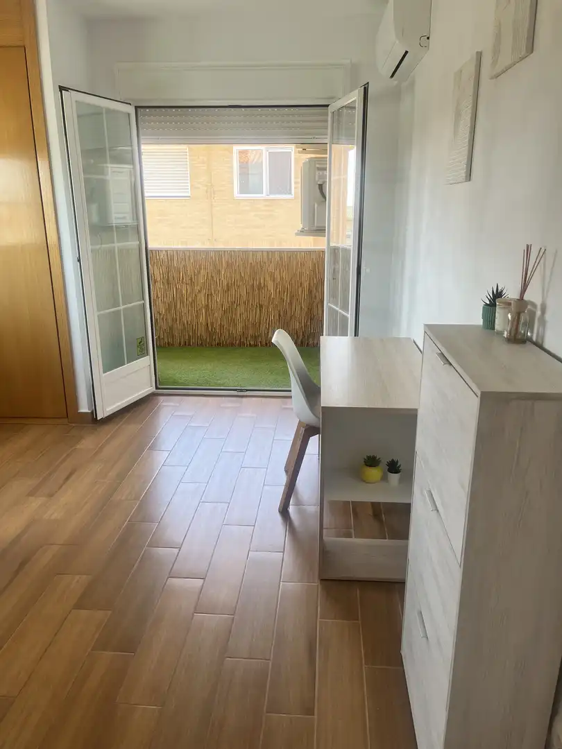 Terraza de Piso para compartir en Lominchar con Aire acondicionado, Calefacción y Terraza