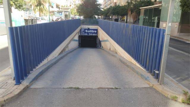 Garaje en Alquiler en Perchel Sur - Plaza de Toros Vieja