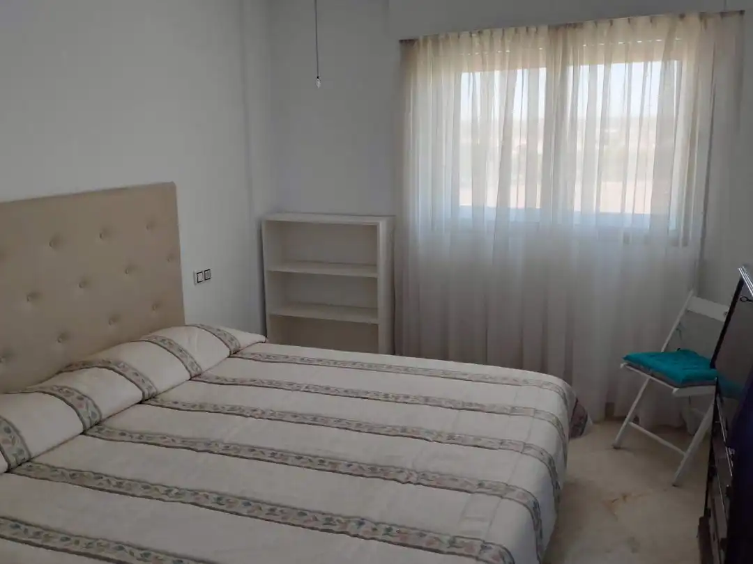Flat for rent in Calle Virgen de la Oliva, 7, Barrio de los Remedios Bedroom of Flat for rent in Sevilla Capital with Air Conditioner and Balcony