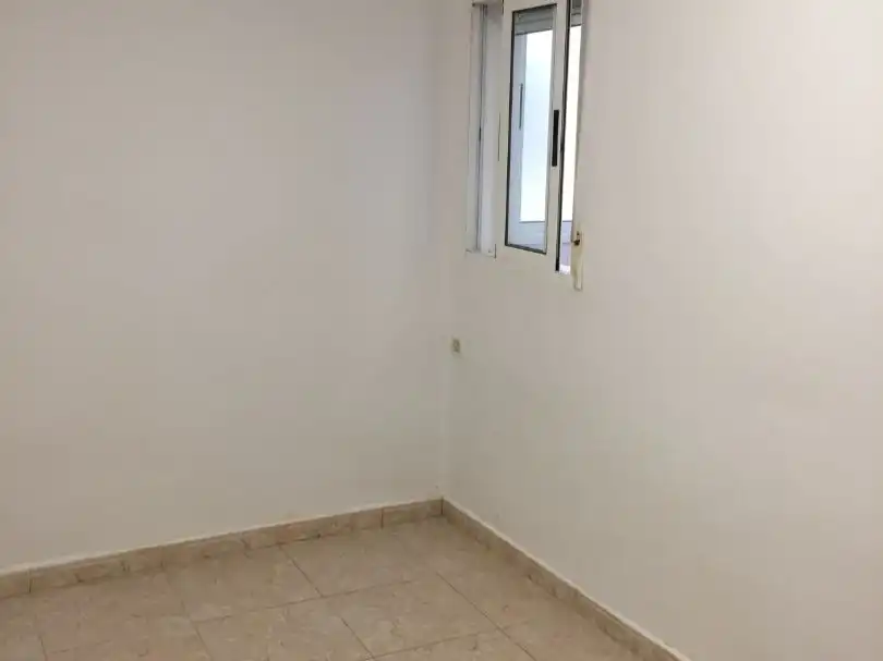 Habitación de Piso de alquiler en Alaquàs con Terraza y Balcón