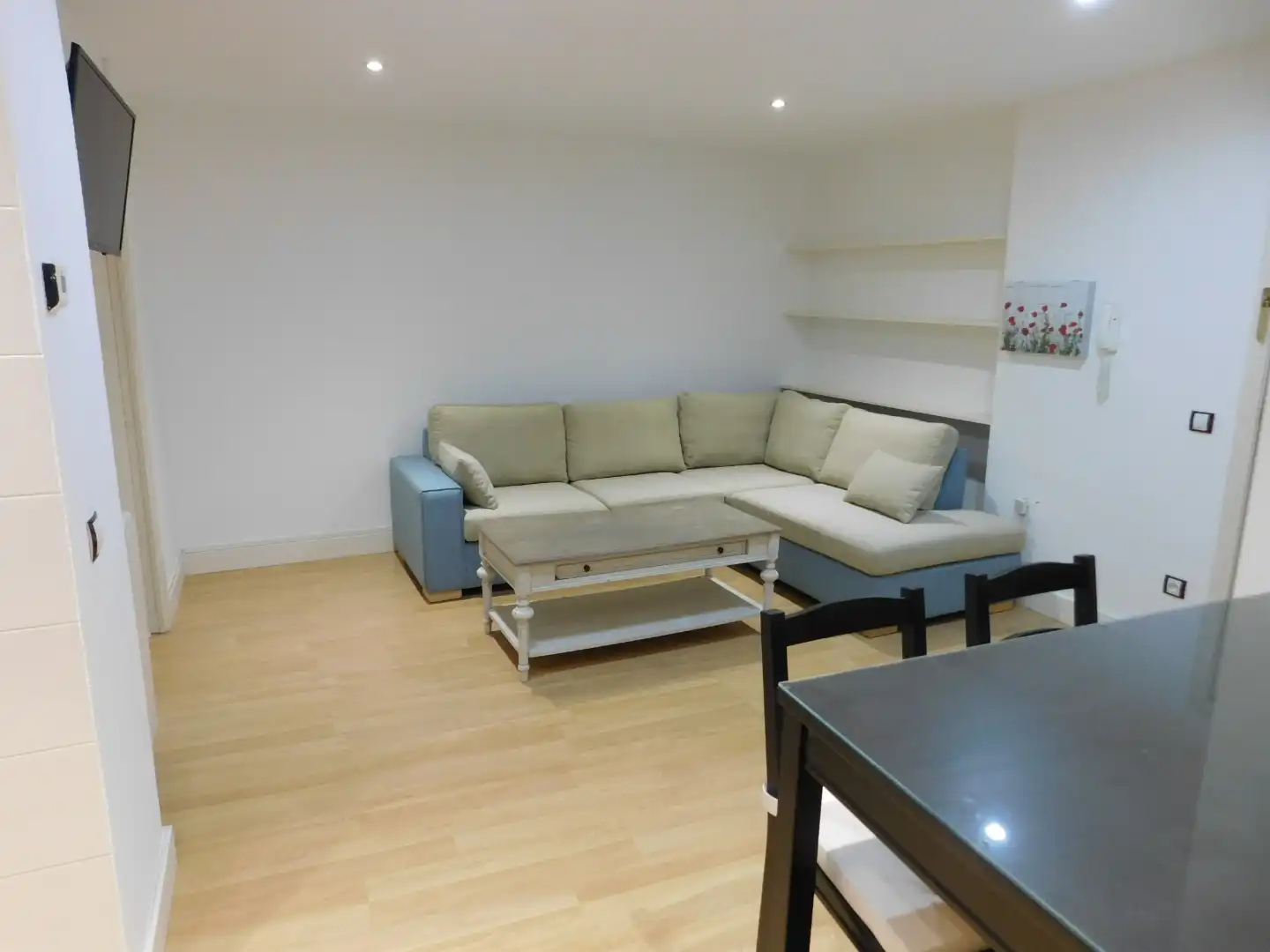 Sala de estar de Piso de alquiler en Zaragoza con Aire acondicionado, Calefacción y Parquet