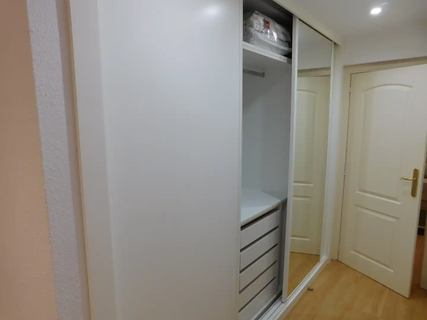 Habitación de Piso de alquiler en Zaragoza con Aire acondicionado, Calefacción y Parquet